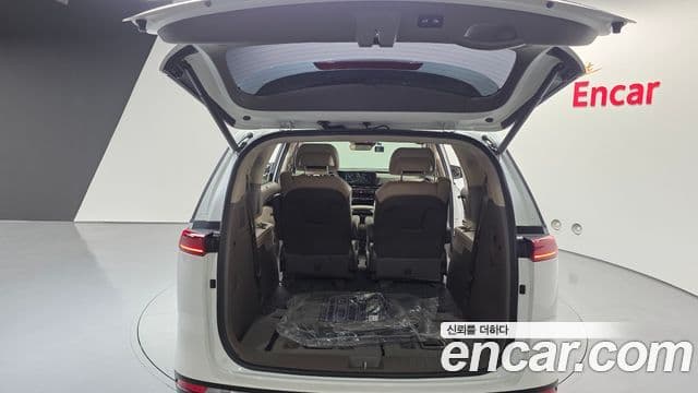 Kia Carnival 2021 — Şəkil 20/20