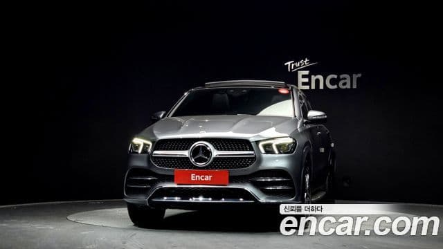 Mercedes-Benz GLE-Class 2021 — ფოტო 3/20