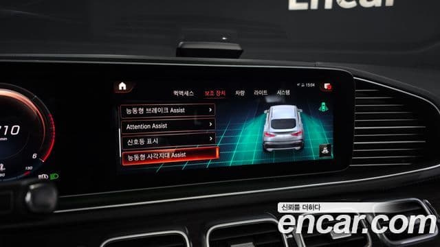 Mercedes-Benz GLE-Class 2021 — ფოტო 16/20