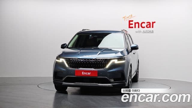 Kia Carnival 2022 — Фото 3/20