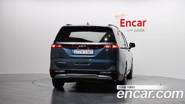 Kia Carnival 2022 — Фото 4/20
