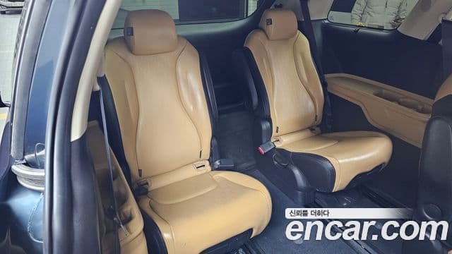 Kia Carnival 2022 — Фото 13/20