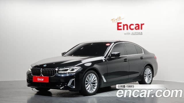 BMW 5 Series 2023 — ფოტო 1/20
