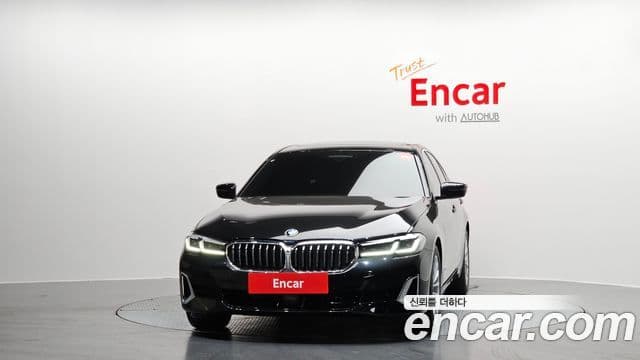 BMW 5 Series 2023 — ფოტო 3/20