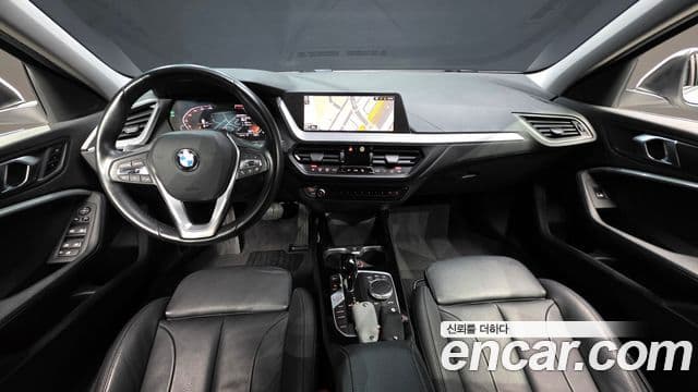 BMW 1 Series 2021 — ფოტო 6/20