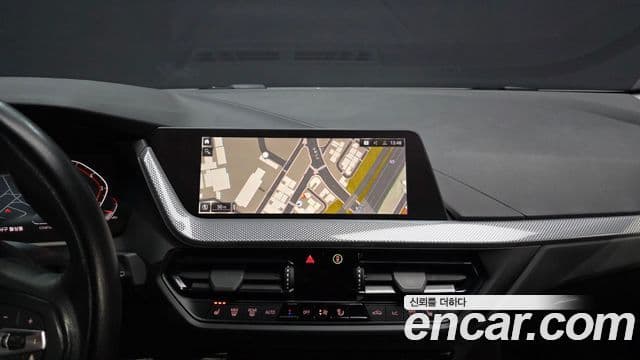 BMW 1 Series 2021 — ფოტო 13/20