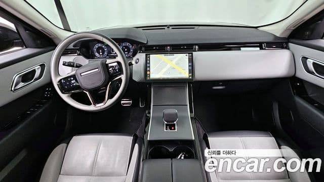 Land Rover Range Rover Velar 2024 — Фото 7/20