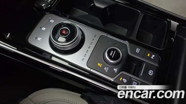 Kia Sorento 2022 — Фото 9/20