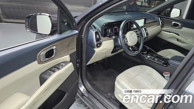 Kia Sorento 2022 — Фото 10/20