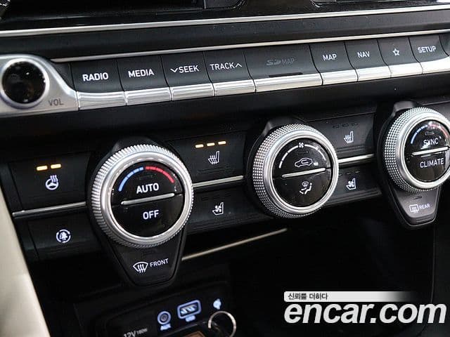 Genesis G70 2019 — Şəkil 16/20
