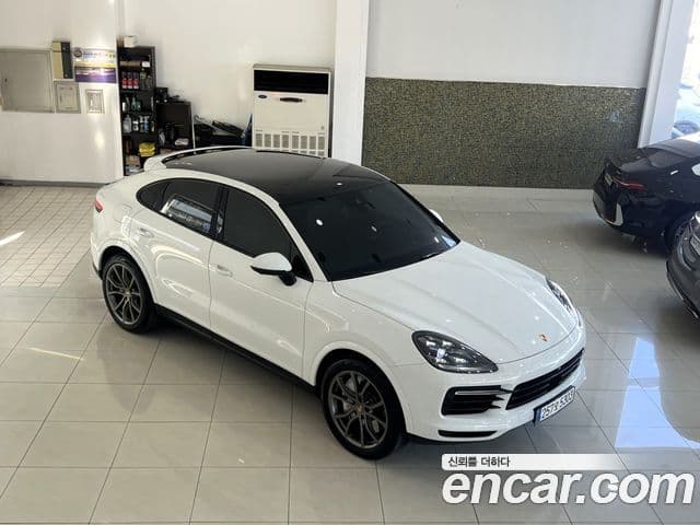 Porsche Cayenne 2020 — Şəkil 18/20