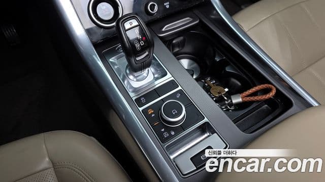 Land Rover Range Rover Sport 2018 — Şəkil 9/20