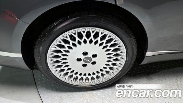 Genesis Electrified G80 2020 — ფოტო 5/20