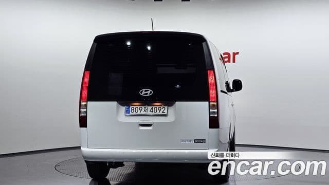 Hyundai Staria 2025 — ფოტო 4/20