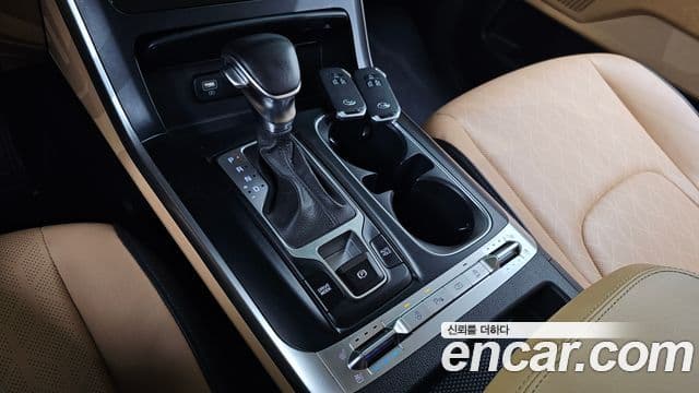 Kia Carnival 2021 — Фото 9/20