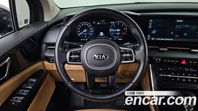 Kia Carnival 2021 — Фото 13/20