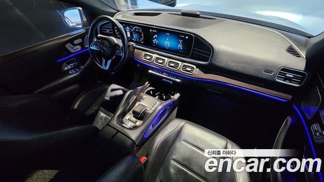Mercedes-Benz GLE-Class 2021 — Фото 7/17