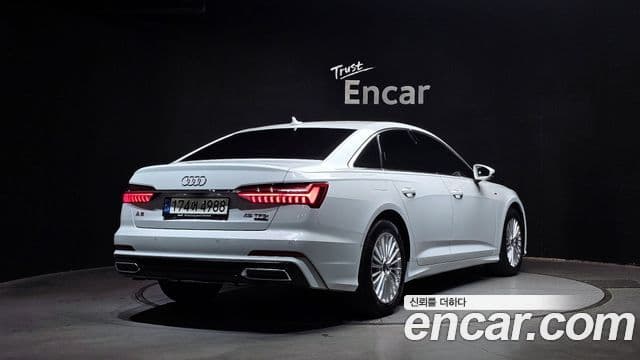 Audi A6 2021 — ფოტო 2/20