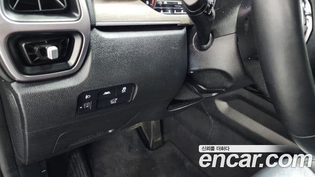 Kia Sorento 2021 — ფოტო 14/20