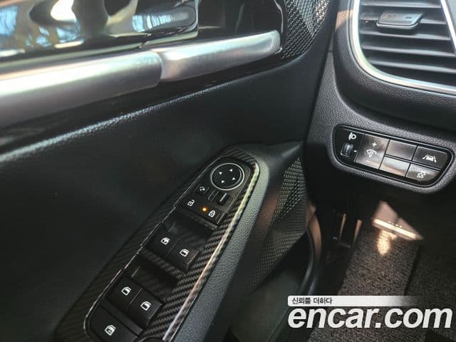 Kia Seltos 2021 — Şəkil 12/20