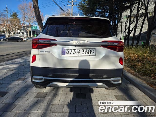Kia Seltos 2021 — Şəkil 13/20