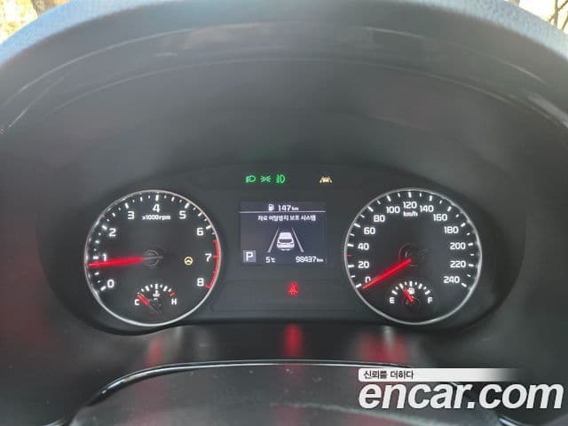 Kia Seltos 2021 — Şəkil 16/20