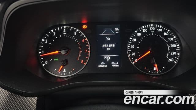 Renault Samsung XM3 2023 — ფოტო 8/20