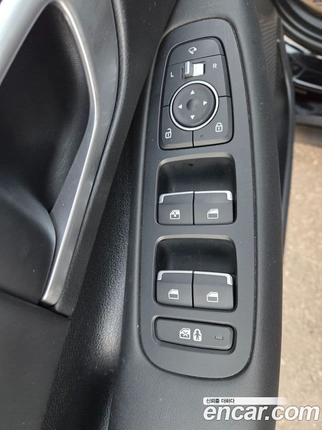 Hyundai Sonata Hybrid 2019 — ფოტო 16/20