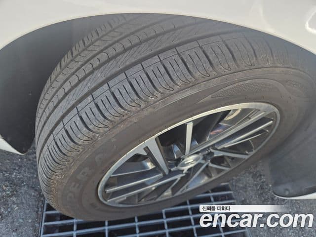 Hyundai Sonata Hybrid 2019 — ფოტო 2/20