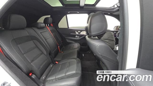 Mercedes-Benz GLE-Class 2024 — ფოტო 11/20