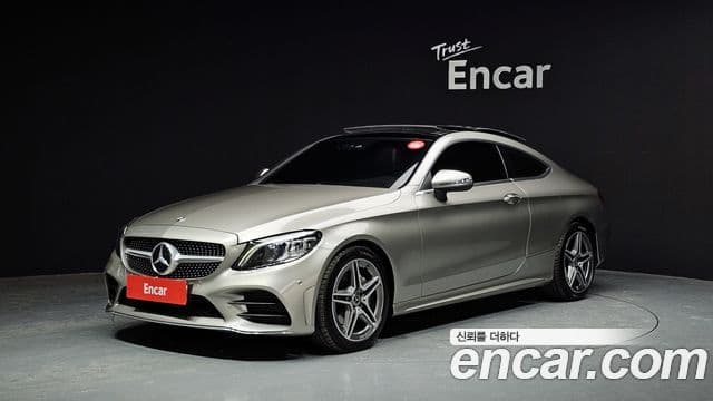 Mercedes-Benz C-Class 2020 — ფოტო 1/20