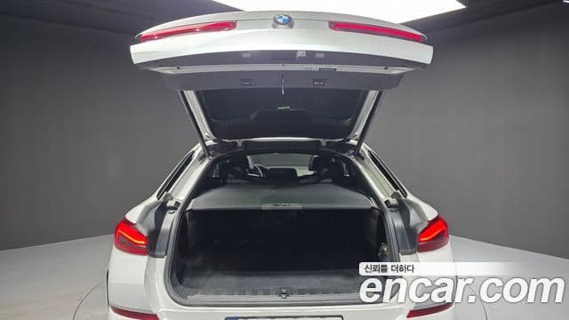 BMW X6 2022 — фото 20 из 20