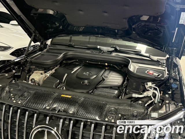 Mercedes-Benz GLS-Class 2023 — Photo 5/19