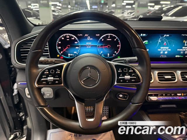 Mercedes-Benz GLS-Class 2023 — Photo 4/19