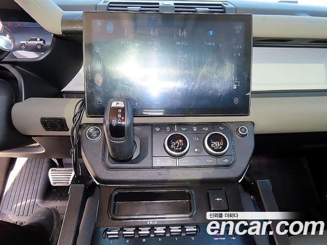 Land Rover Defender 2021 — Şəkil 12/20