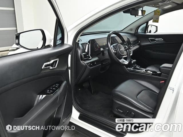 Kia Sportage 2022 — ფოტო 11/20