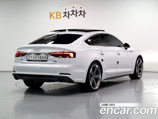 Audi A5 2019 — Şəkil 2/20
