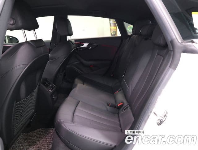 Audi A5 2019 — Şəkil 13/20