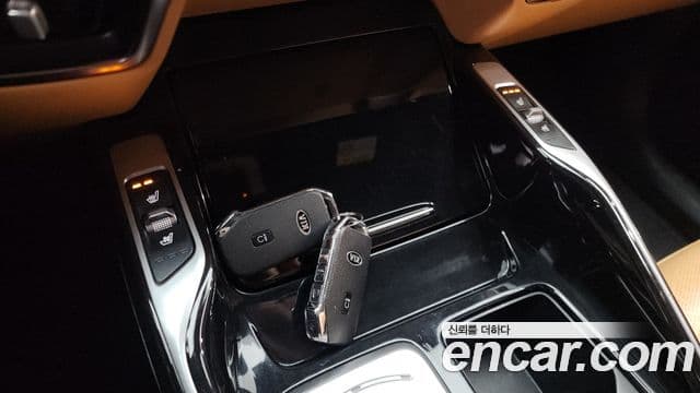 Kia Sorento 2021 — Şəkil 18/20