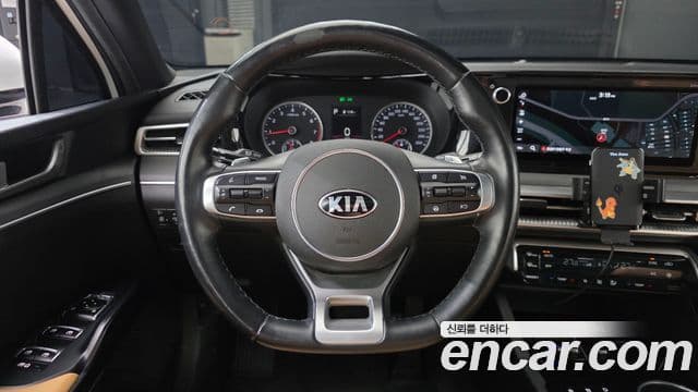 Kia K5 2020 — Şəkil 13/20