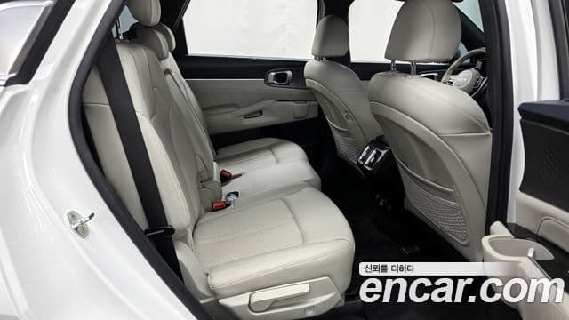 Kia Sorento 2021 — Şəkil 12/20