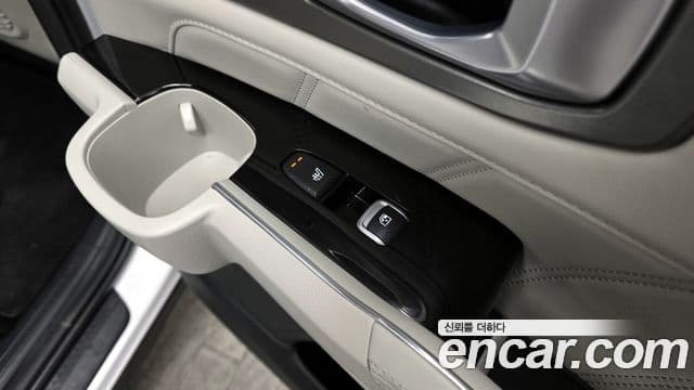 Kia Sorento 2021 — Şəkil 19/20