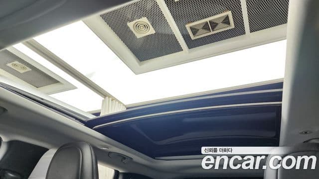 Jeep Cherokee 2021 — Photo 4/20