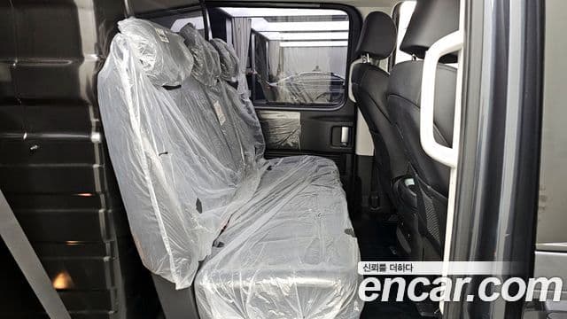 Hyundai Staria 2023 — Şəkil 12/20