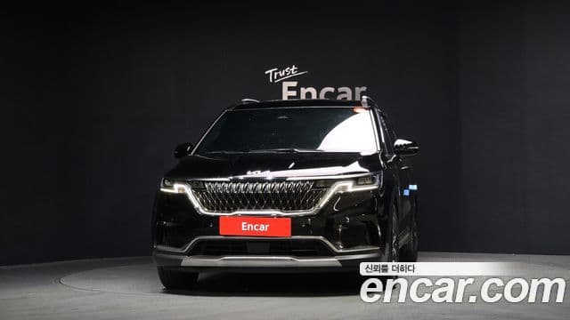 Kia Carnival 2023 — Фото 3/20
