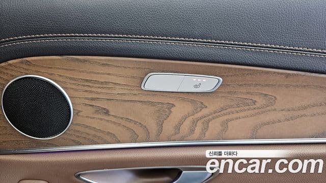 Mercedes-Benz E-Class 2020 — Şəkil 20/20