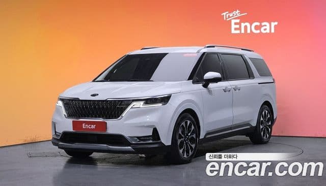 Kia Carnival 2021 — Фото 1/20