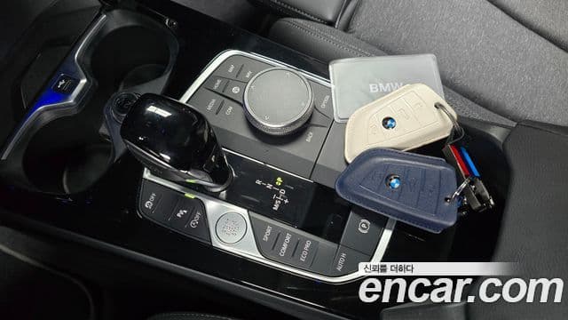 BMW 1 Series 2023 — ფოტო 9/20