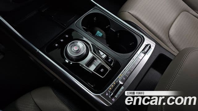 Kia Carnival 2024 — Фото 9/20