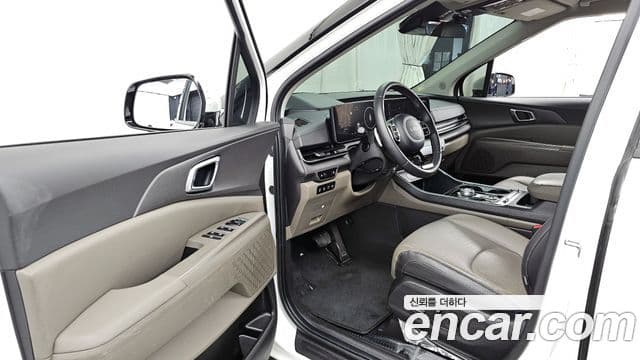 Kia Carnival 2024 — Фото 10/20